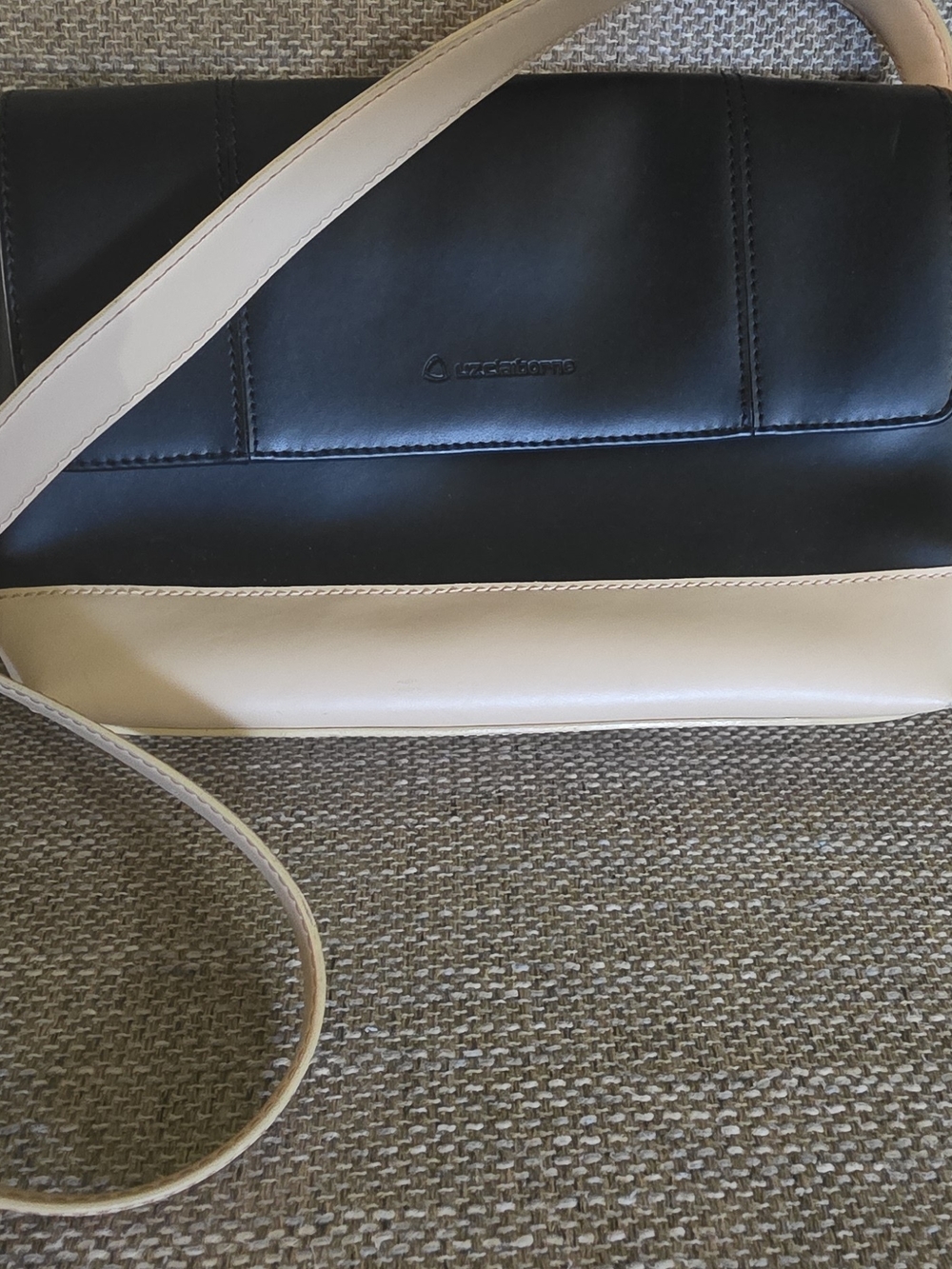 Crossbody Shoulder Bag in Black and Cream by